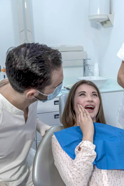 Best Emergency Tooth Extraction in Cambridge, MN
